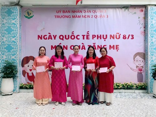 Hoạt động chào mừng Quốc tế Phụ nữ 8-3